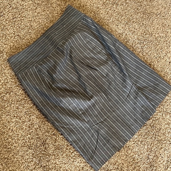 Pencil Skirt - Picture 2 of 8